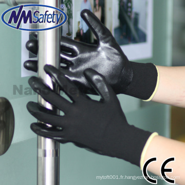 NMSAFETY gant de stock de gant de main de nitrile noir pour le marché de la Pologne